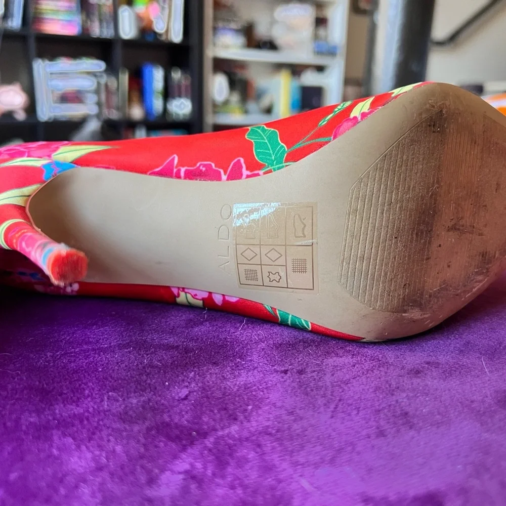 Aldo red floral boots - Picture 8 of 15